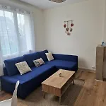Escapade Bord De - Terrasse & Parking Prive, A 300 M شقة *