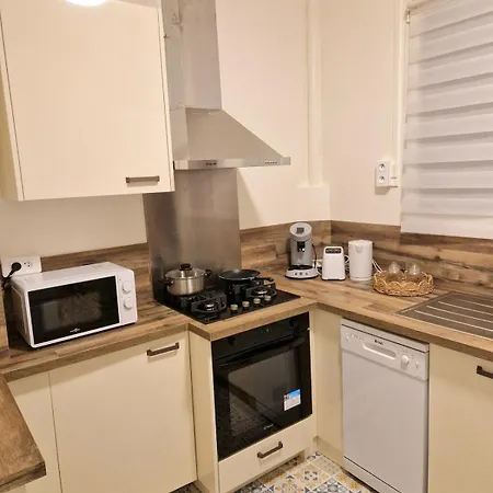 Escapade Bord De - Terrasse & Parking Prive, A 300 M Appartement